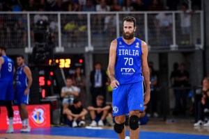 Italbasket, Gigi Datome: Credo che ci siano almeno 15 squadre che vogliono salire sul podio