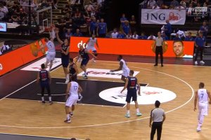 Serata di livello per Nico Mannion, anche Jokic resta spiazzato