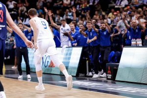 Fontecchio, Melli, ma nel finale viene fuori Jokic: una bella Italia va ko con la Serbia