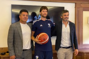 Tezenis Verona, presentato Matteo Imbrò