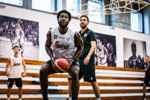 Semi Ojeleye su Virtus TV: Il mio obiettivo è vincere, bellissimo vedere l’amore dei tifosi