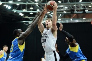 Unahotels Reggio Emilia reportedly pursuing Ian Hummer