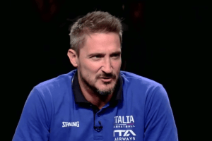 Gianmarco Pozzecco: Amo giocare enorme. Questa squadra mi permette di apprezzare un altro sistema