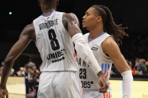 Paris Basketball keeps Juhann Begarin, Ismael Kamagate