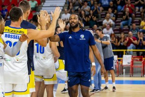 Tezenis Verona, Wayne Selden assente contro Brindisi