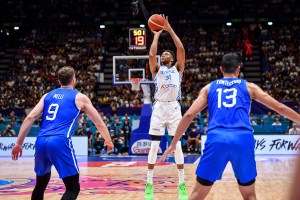L’Italbasket ha cuore e carattere enormi, la Grecia resiste alla rimonta e vince 85-81