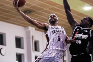 Venezia supera la Virtus Bologna nel torneo di Cavallino Treporti