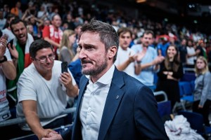 Italia, Pozzecco: “Abbiamo emozionato. Arbitri? Perché non usare il replay?”