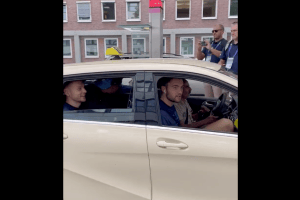 Eurobasket 2022: Bus is late, Slovenia’s NT reaches venue by taxi