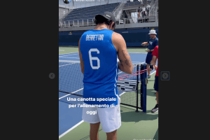 Matteo Berrettini sogna la semifinale e sostiene l’Italbasket: Forza ragazzi