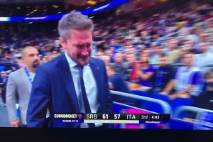 EuroBasket 2022, Pozzecco espulso a metà terzo quarto