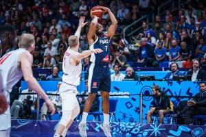 La Francia asfalta una spenta Polonia, vittoria 95-54 ed è finale ad EuroBasket