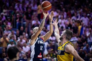Eurobasket 2022: la Francia regola la Bosnia