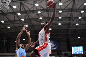 Trieste, gioia supplementare: a Napoli arriva la prima vittoria