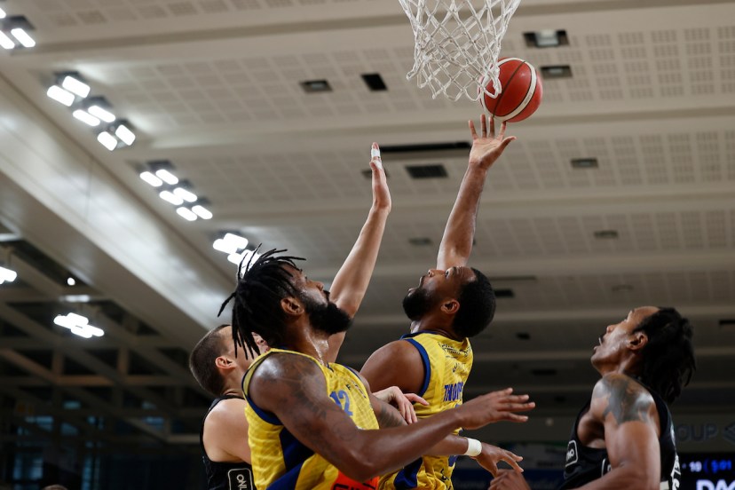 Givova Scafati Openjobmetis Varese