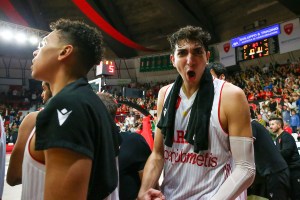 Caruso: Serata incredibile. Il gruppo la nostra forza, se giochiamo insieme possiamo battere tutti