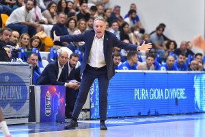La Dinamo Sassari nella tana di Trieste