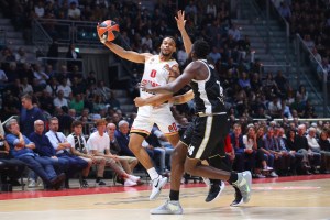 Monaco, reintegrato Elie Okobo