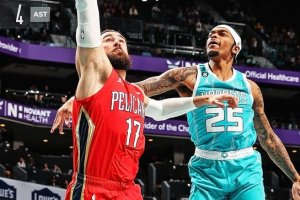 Valanciunas fa la voce grossa sotto i tabelloni, Pelicans corsari sul campo degli Hornets