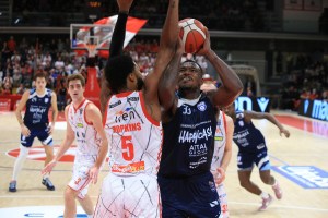 Sabah BC, sotto i tabelloni ecco Nick Perkins