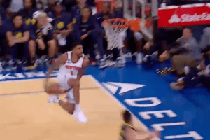Knicks’ Obi Toppin throws down huge dunk vs Pacers