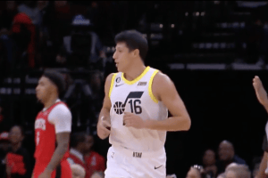 Simone Fontecchio!!! Ecco la prima grande notte NBA
