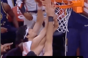 Yuta Watanabe with the own dunk of the year