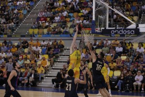 Il Barça cade all’esordio a Gran Canaria, vincono Valencia e Baskonia