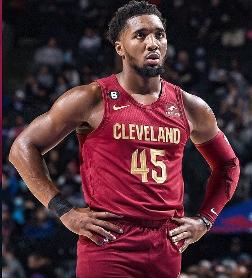 Donovan Mitchell Cavs