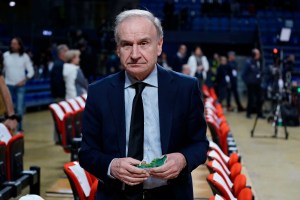 Riforma del lavoro sportivo e scadenze fiscali: Abodi incontra Petrucci