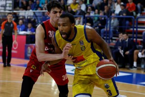 Givova Scafati Basket – UNAHOTELS Reggio Emilia , si gioca domenica 27 alle 19