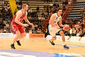 Gevi Napoli Basket, Uglietti: “Lavoriamo con intensità ed entusiasmo”