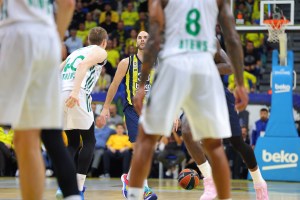 Fenerbahce, tutto facile contro il Panathinaikos