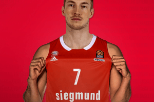 Il Bayern Monaco firma Niels Giffey