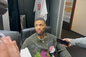 L’agente di Lillard avverte le squadre interessate: “Vuole Miami, avreste un giocatore infelice”