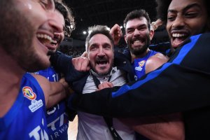 Ascolti Tv: 428.000 su Rai 3 per Georgia-Italia