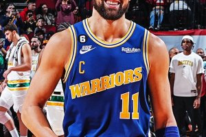 A Houston arriva la prima vittoria esterna dei Golden State Warriors