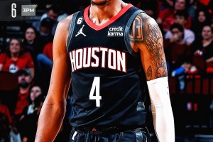 Houston scappa nel primo tempo e doma i Thunder