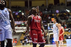 La Dinamo tira malissimo, Trieste trova il secondo successo in fila con Bartley e Spencer