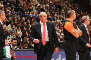 Ettore Messina: Se fai 60 punti in casa, è un problema non da poco