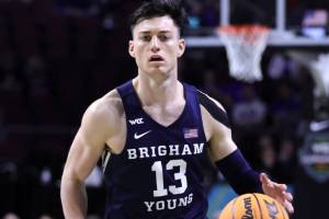 Ostenda firma Alex Barcello