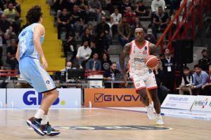 Trieste, Gaines verso il traguardo dei 1300 punti in A