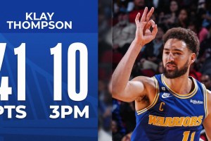 Klay Thompson torna grande per una notte: le 10 triple contro Houston