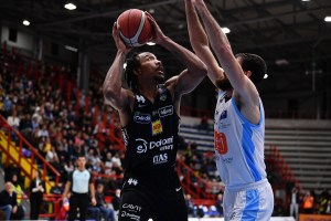 Dolomiti Energia Trentino domani in campo alla BLM Group Arena contro Varese
