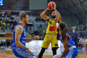 L’ex Logan non ha pietà di Treviso: Scafati trova una grande vittoria in chiave salvezza