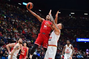 Olimpia Milano, giovedì arriva Valencia. Ettore Messina chiama il pubblico