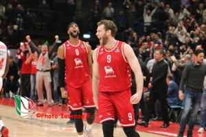 L’Olimpia gioca a Reggio Emilia dopo 4 anni, Fioretti: “Sforzo extra necessario su Cinciarini”