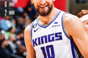Sacramento ha vita facile sul campo dei Clippers