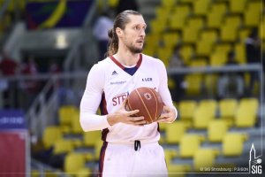 SIG Strasbourg: Kaspars Berzins signs extension until Jan.10