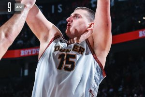 Murray risponde a Lillard, Denver passa a Portland